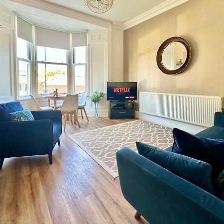 Clifford'S Reach At Bluebridge Court With Free Parking Apartman York Kültér fotó