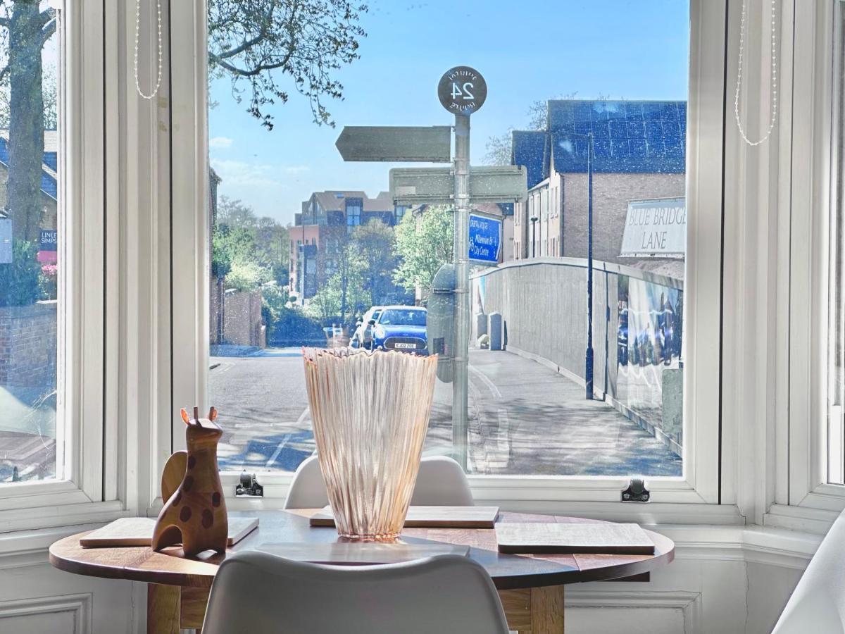 Clifford'S Reach At Bluebridge Court With Free Parking Apartman York Kültér fotó