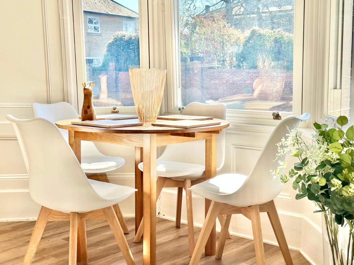 Clifford'S Reach At Bluebridge Court With Free Parking Apartman York Kültér fotó